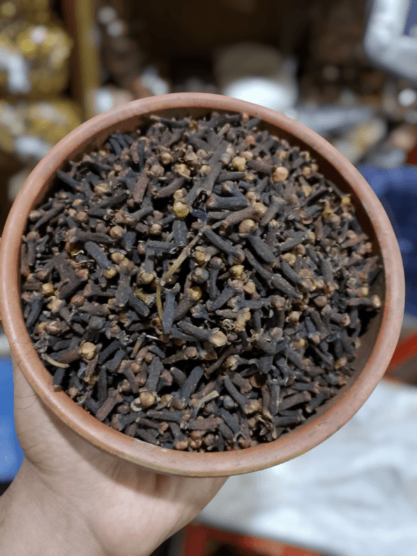 Laung (لونگ)
