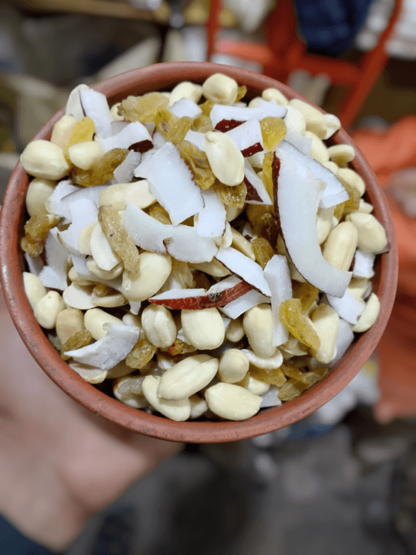 Mix Mewa (مخلوط سوکھے میوہ)